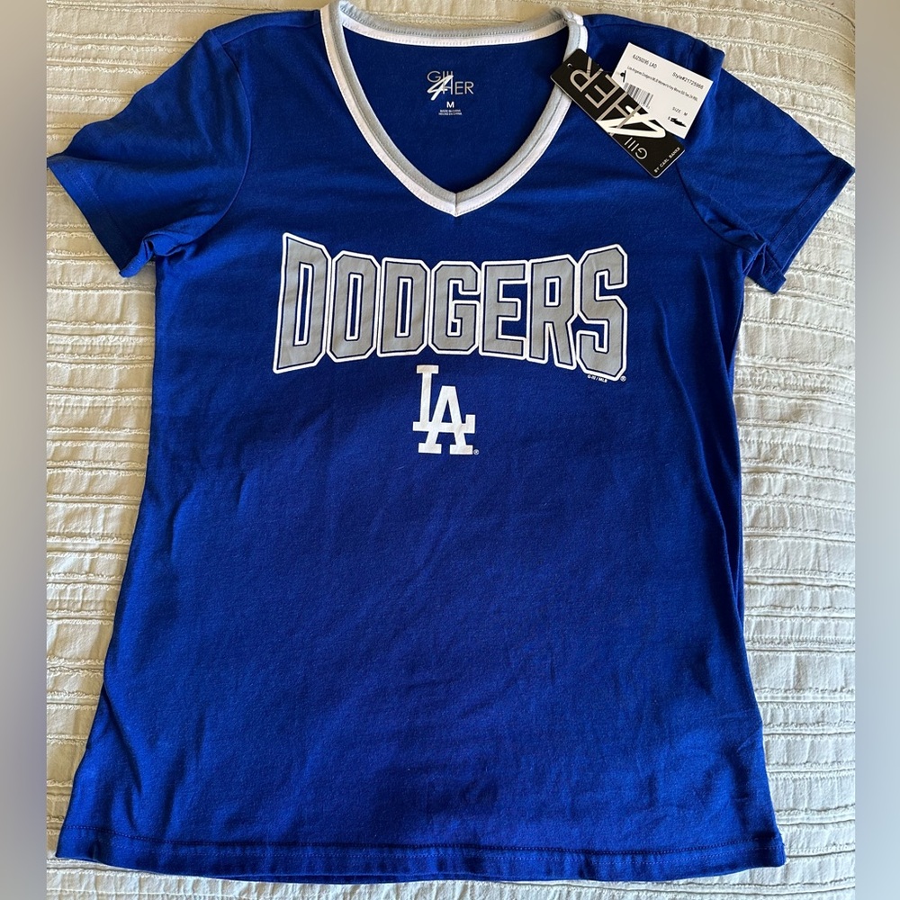 Los Angeles Dodgers MLB G-III 4Her by Carl Banks Women’s Team Graphic V-Neck T